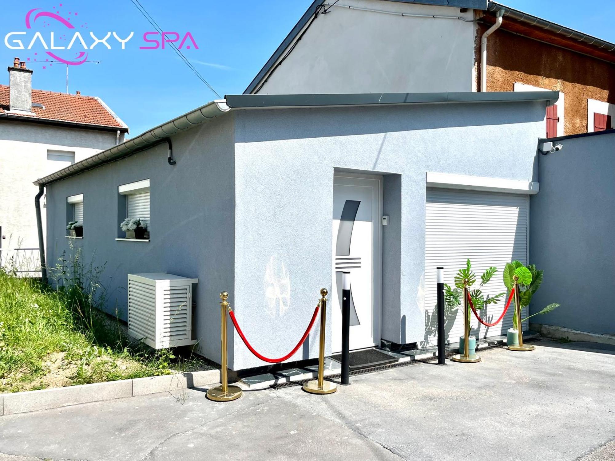 Galaxy Spa - Suite Jupiter Jacuzzi Privatif Champigneulles Extérieur photo